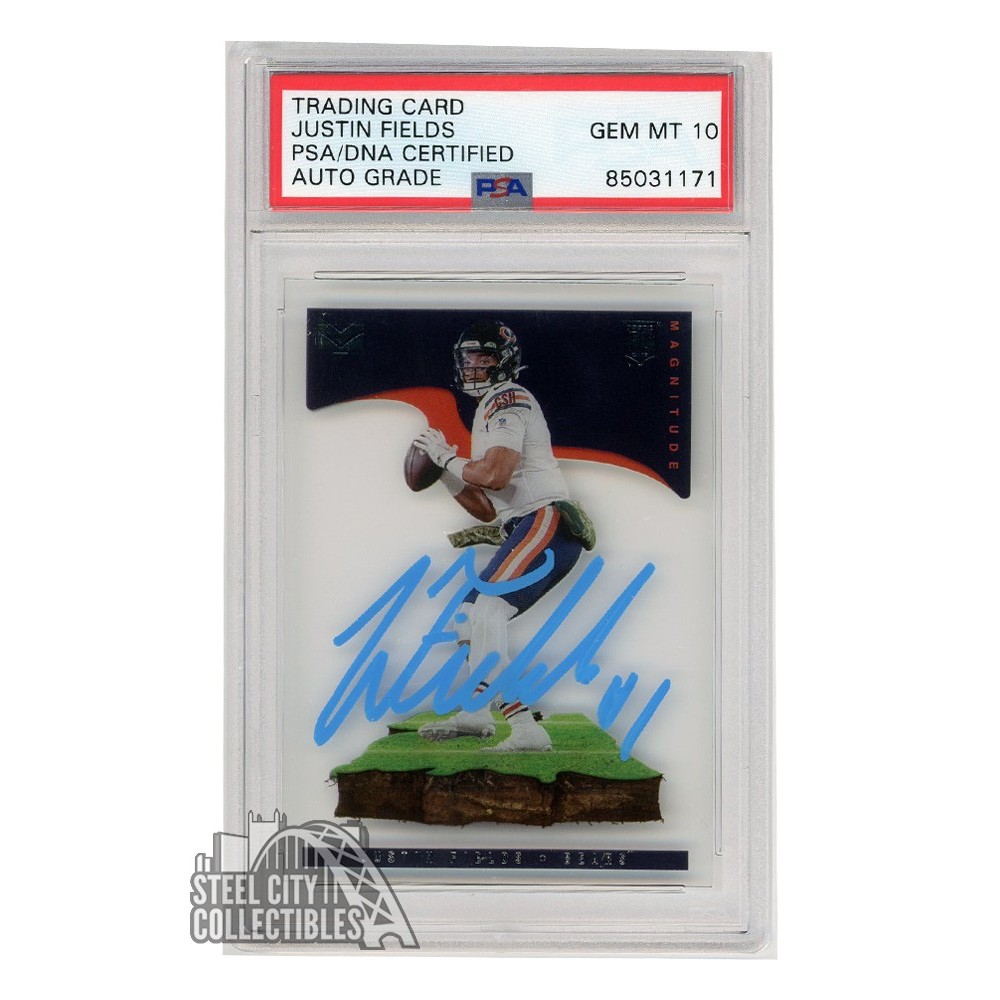 Justin Fields Panini Chronicles Magnitude Autograph Rookie Card