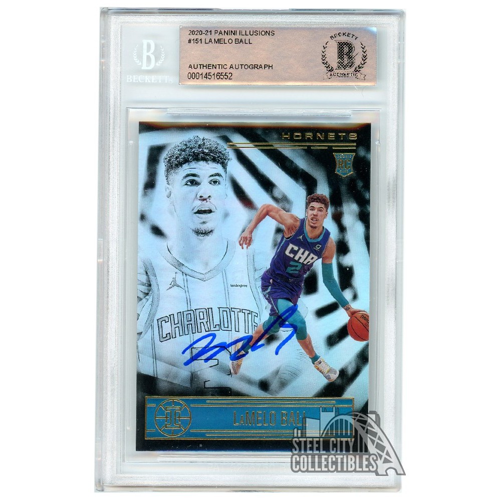 Panini said Lamelo is signing cards now but this look very suspicious. It's  literally the same as bridges. Did melo pay bridges to sign the cards for  him?? Hahahah : r/basketballcards