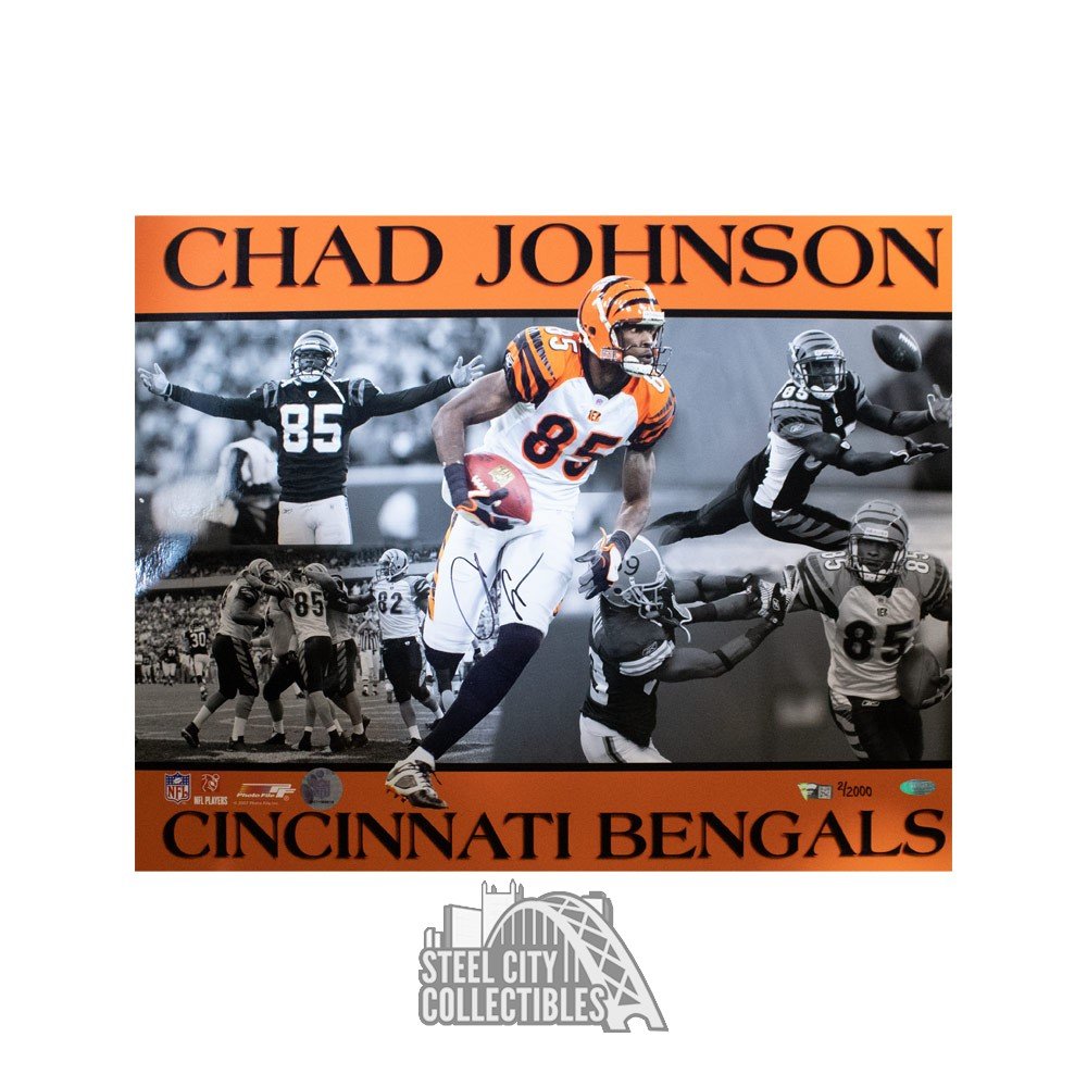 Chad Johnson Autographed Cincinnati Bengals Eclipse Replica Full-Size  Football Helmet - BAS COA