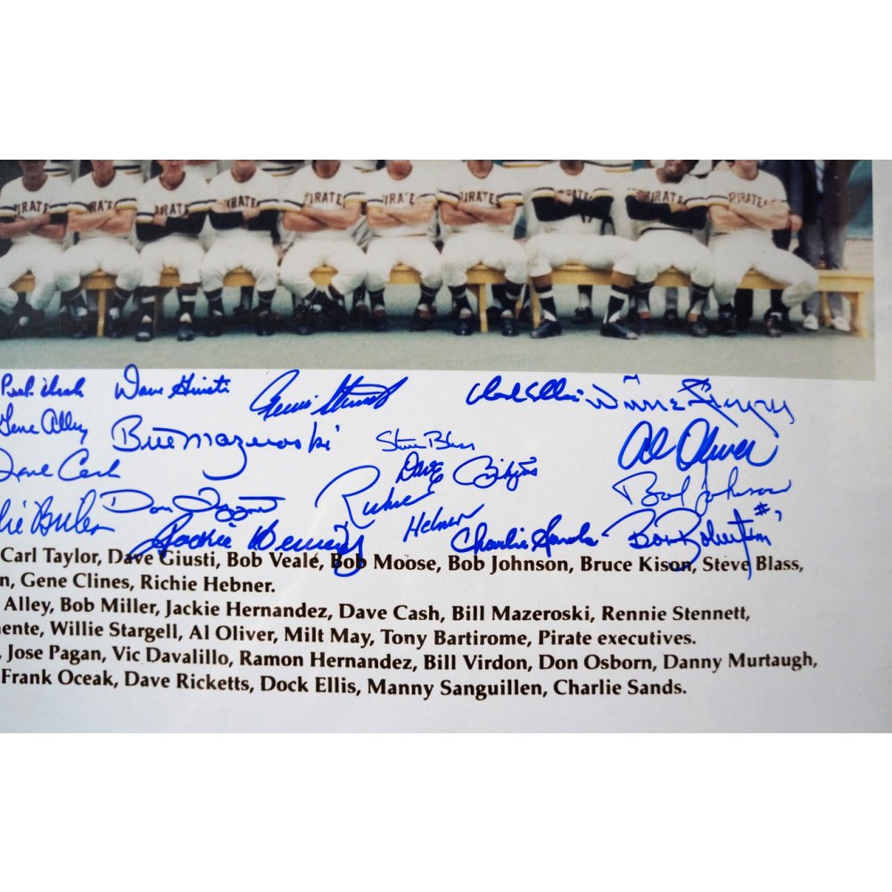 Autographed MANNY SANGUILLEN Pittsburgh Pirates 1971 Topps Card - Main Line  Autographs