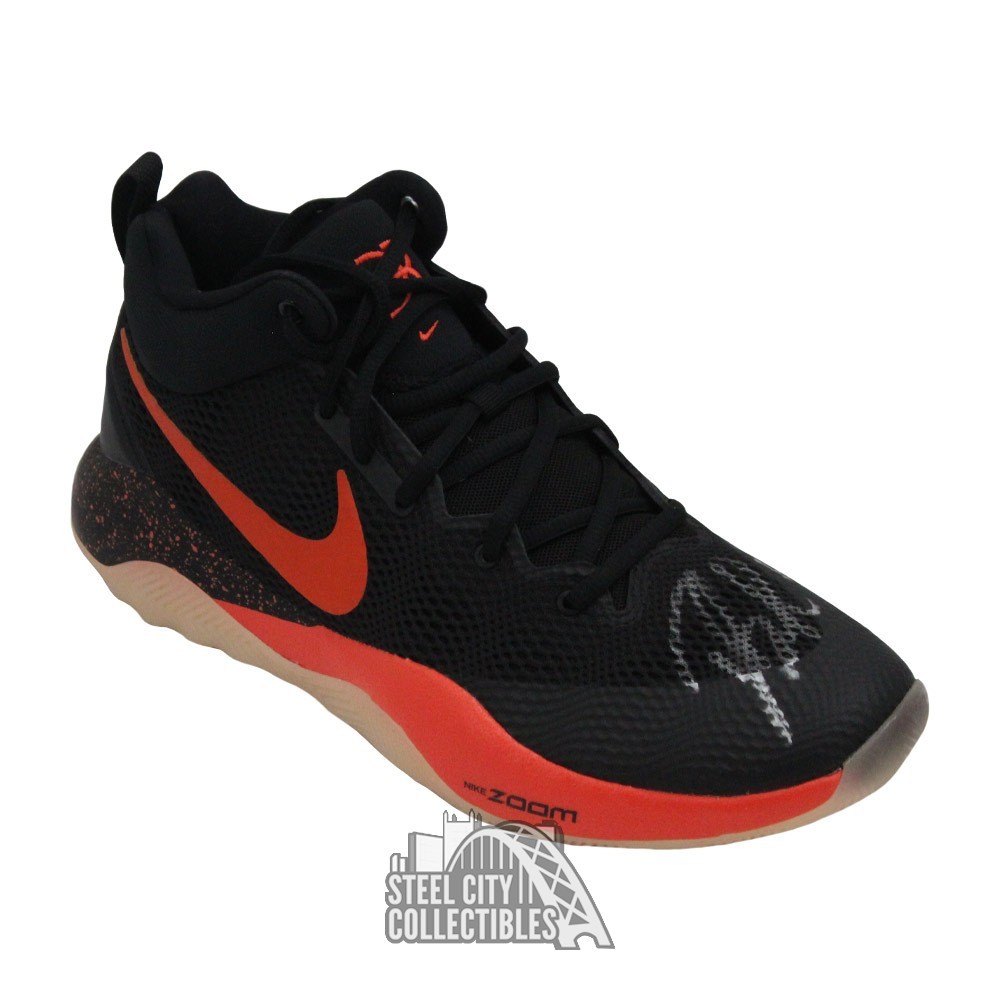 Devin Booker Autographed Black Nike Basketball Shoe - JSA (Right