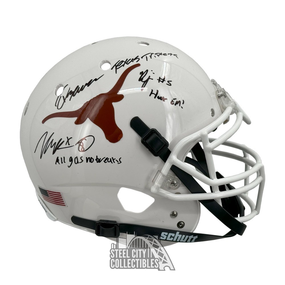 Bijan Robinson Autographed Texas Longhorns White Speed Mini Helmet Beckett  BAS QR Stock #202905