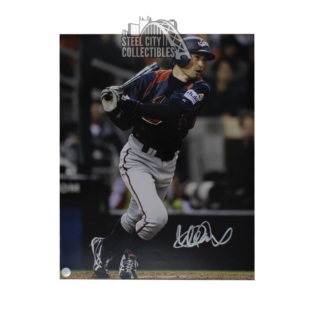 Ichiro Autographed Team Japan WBC 16x20 Photo - Ichiro Hologram | Steel ...