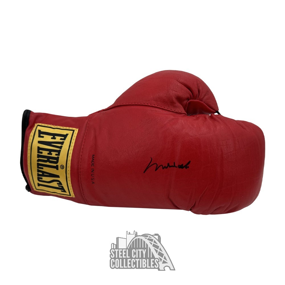 Muhammad Ali Autographed Everlast Boxing Glove - JSA LOA | Steel City ...