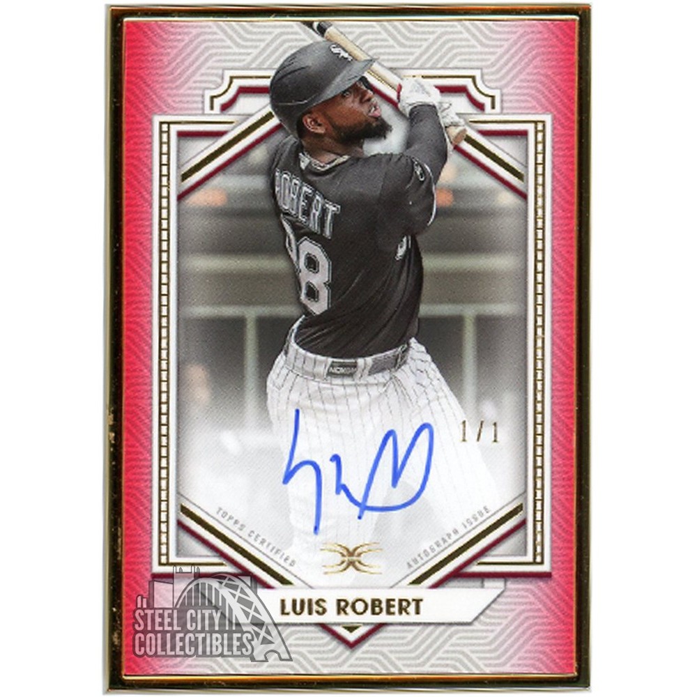 Luis Robert 2022 Topps Definitive Framed Autograph Card #DCFA-LR 1