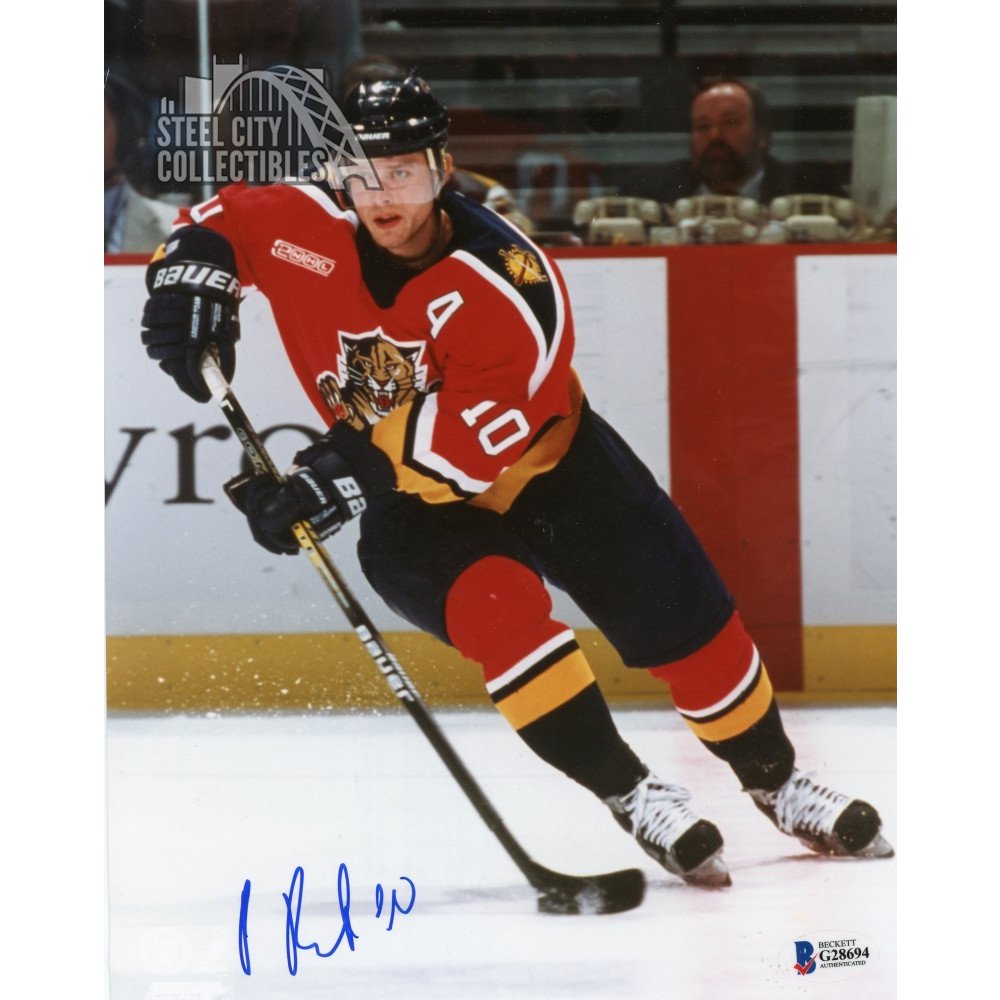 Pavel Bure Autographed 16x20 Hockey Photo