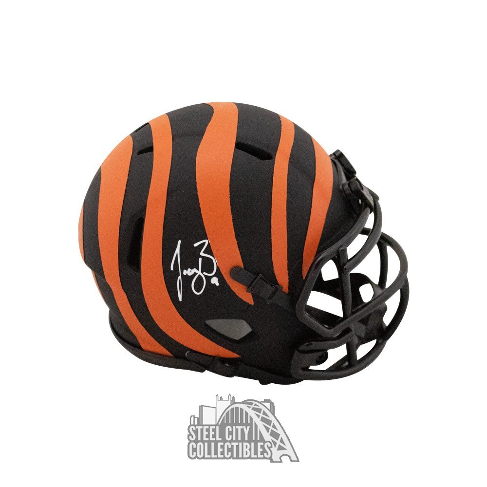 Joe Burrow autographed Cincinnati Bengals Speed Mini Helmet