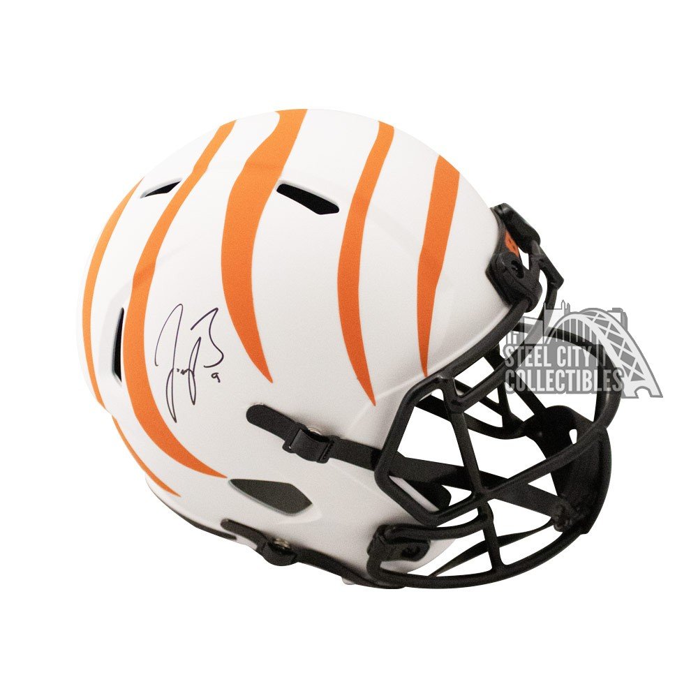 Joe Burrow Autographed Bengals Lunar Eclipse Replica Full-Size Football  Helmet - Fanatics