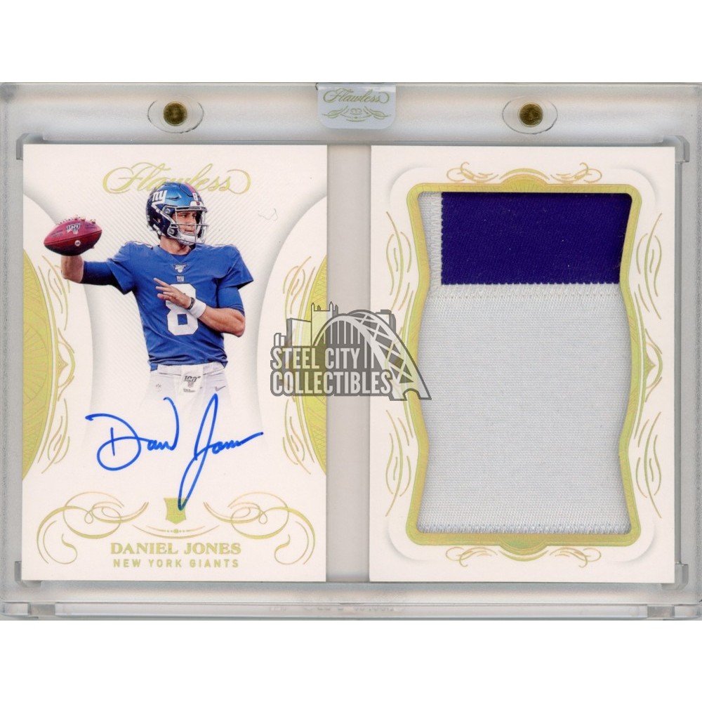 Daniel Jones Panini One Rookie store auto