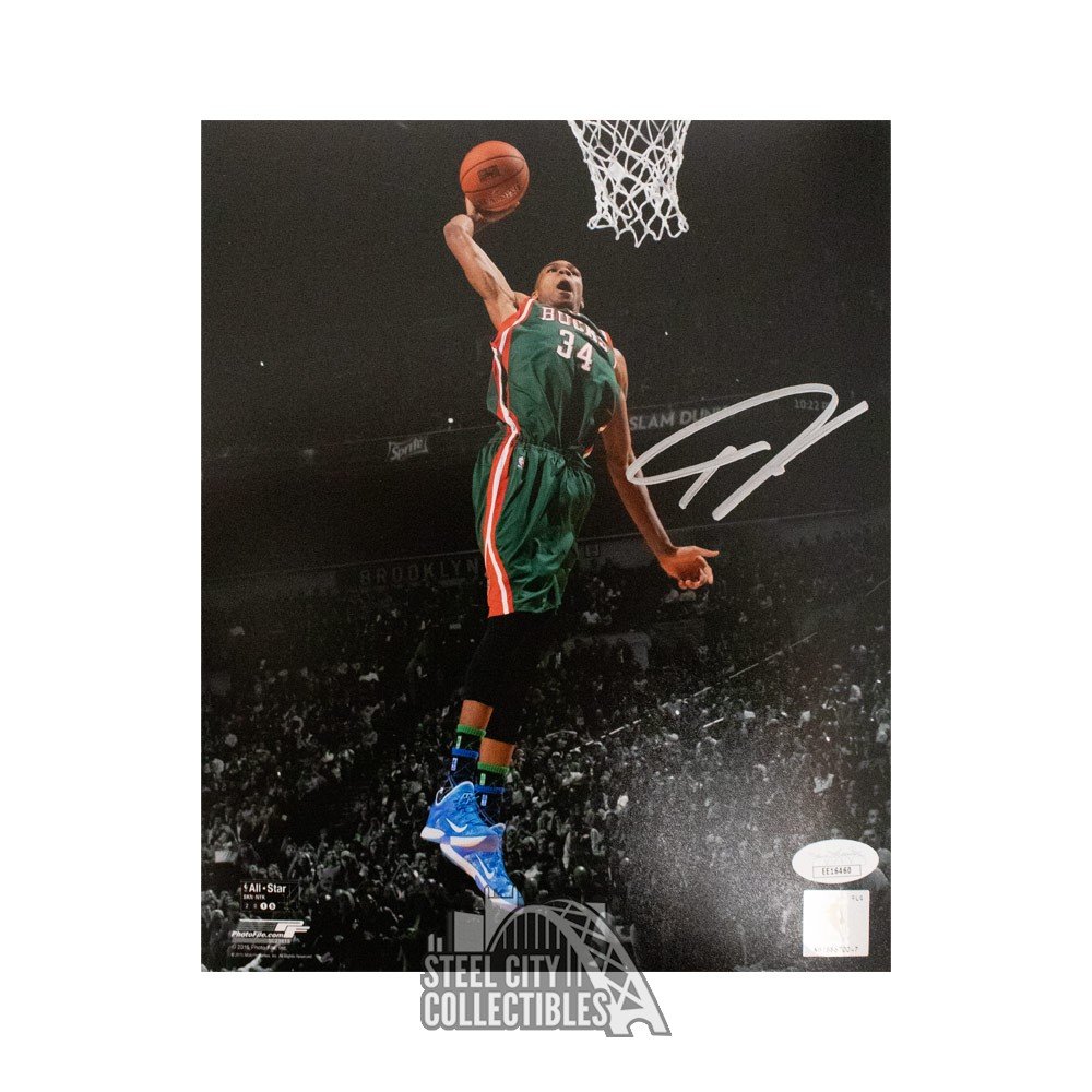 Giannis Antetokounmpo Autographed Milwaukee Bucks 8x10 Photo JSA COA