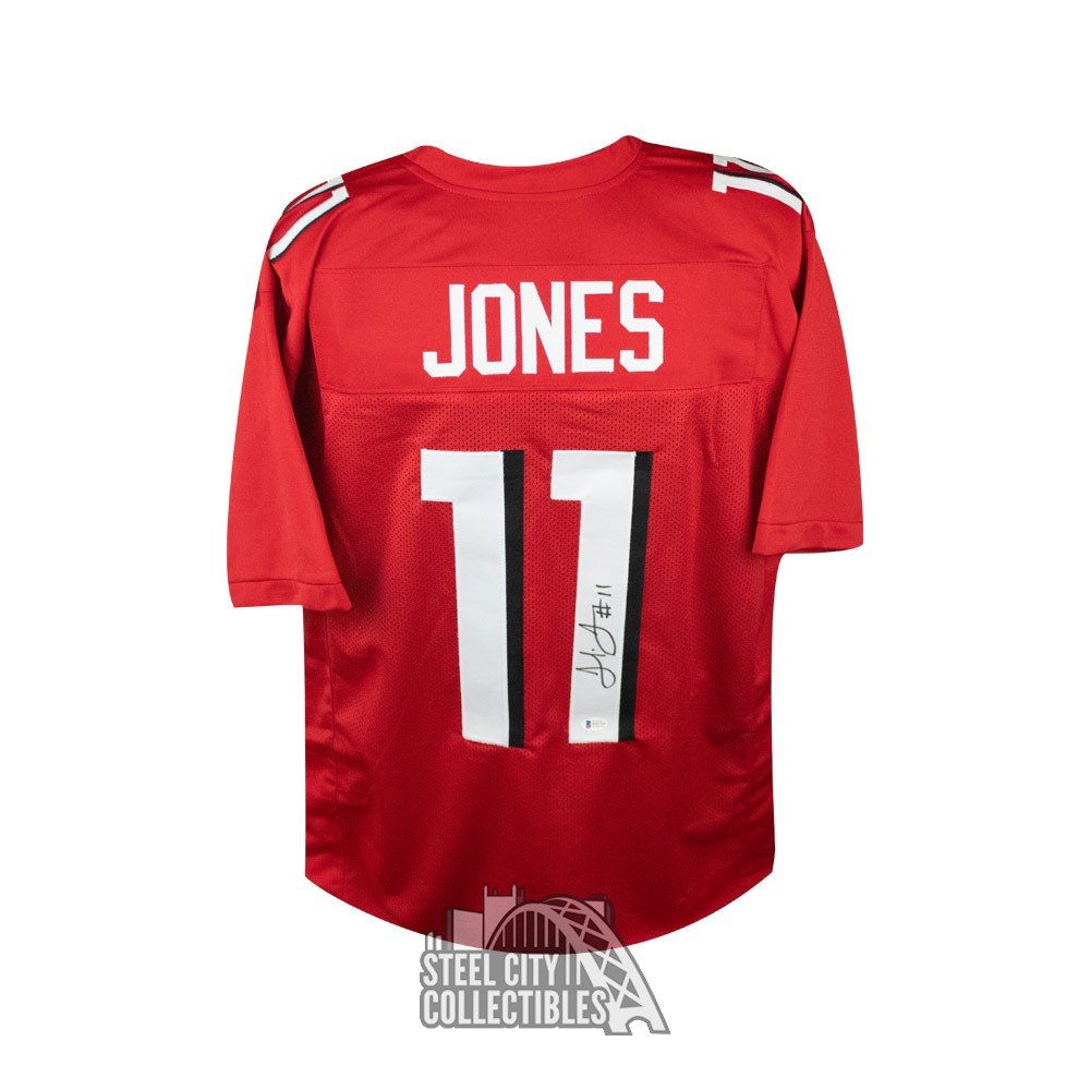 Julio Jones Signed Jersey (Beckett COA)