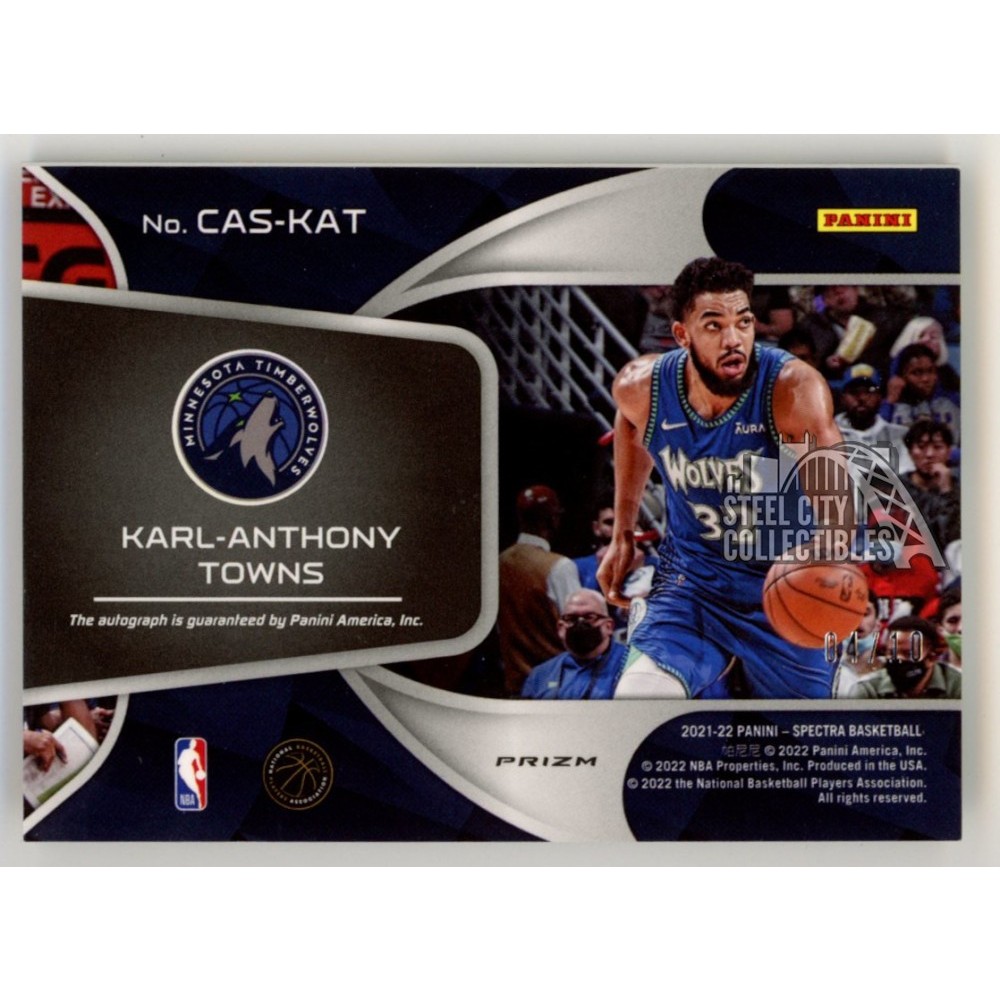 Karl-Anthony Towns 2021-22 Panini Spectra Catalysts Gold Autograph Card  04/10