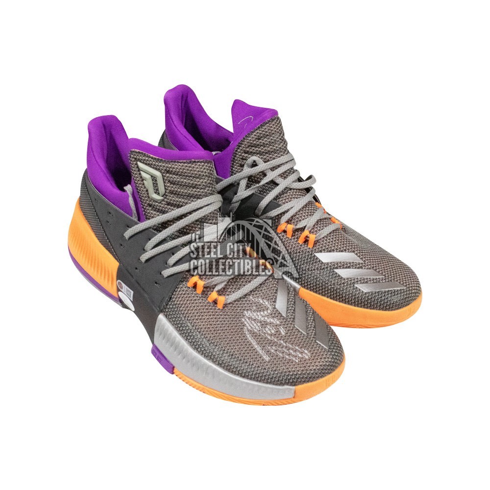 Punt dik Overweldigen Damian Lillard Autographed adidas Basketball Shoes - JSA COA (Orange and  Purple) | Steel City Collectibles
