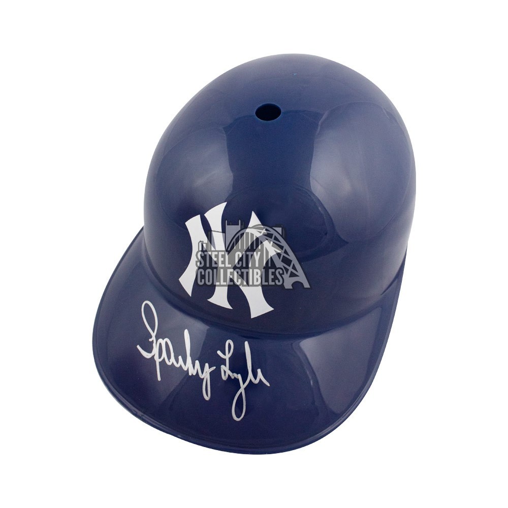 MLB New York Yankees Replica Helmet