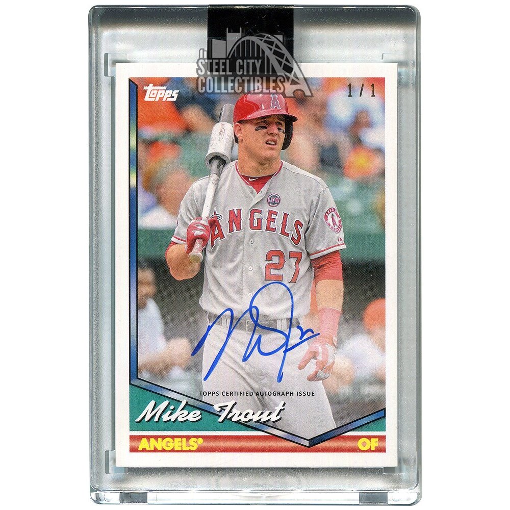 Mike Trout Autographed 2018 Topps Now Card