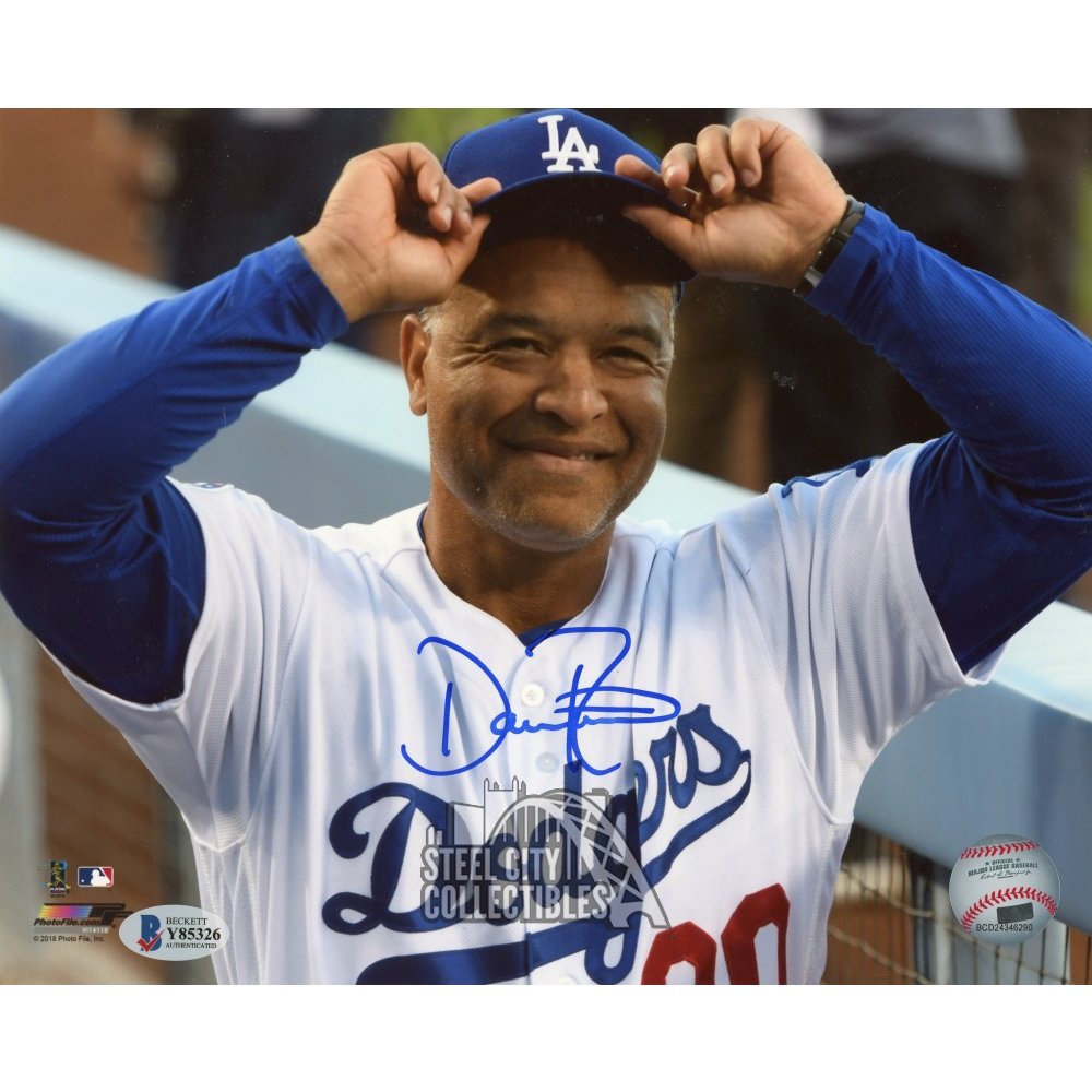 Dave Roberts Authentic 8x10 Autographed Picture