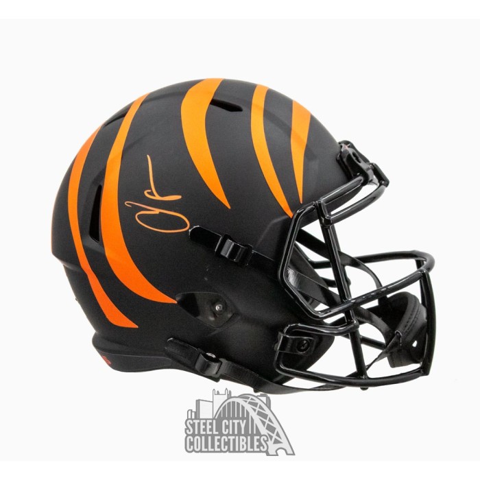 NFL Cincinnati Bengals Chad Ochocinco #85 Autographed Signed Mini Helmet  JSA - Sinbad Sports Store