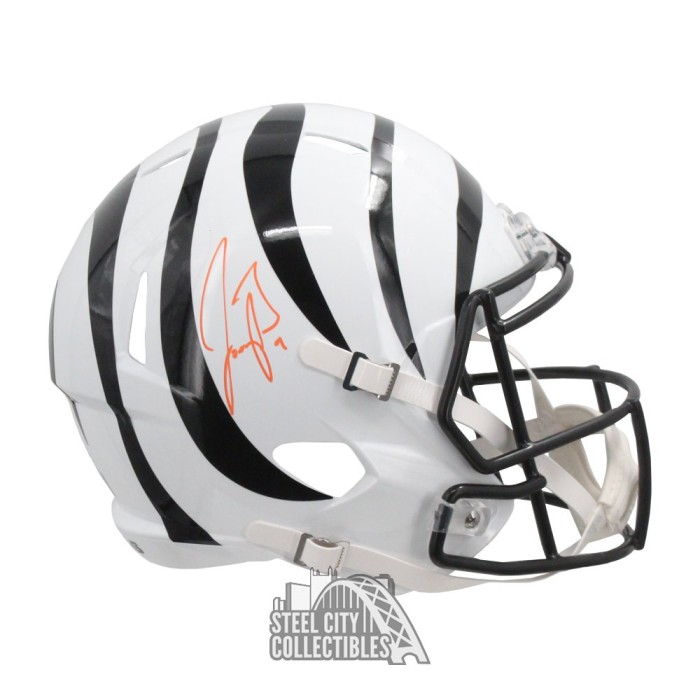 Joe Burrow Signed Cincinnati Bengals Speed Full Size Flash NFL Helmet –  Radtke Sports