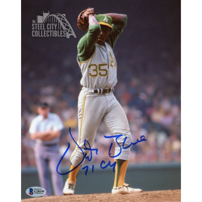 Vida Blue 71 CY Autographed Sports Illustrated Cover 8x10 Photo - BAS COA