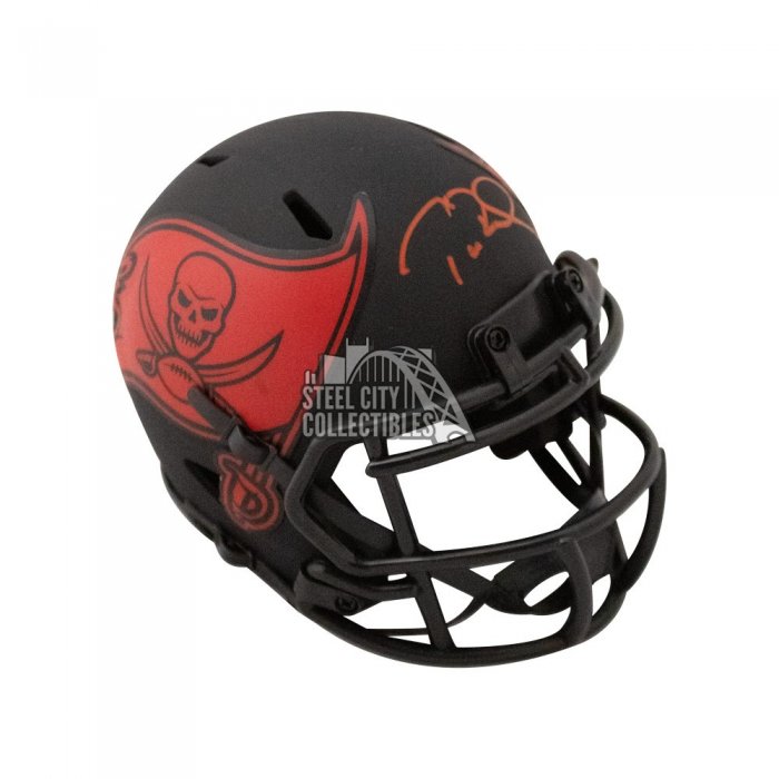 Tom Brady Signed Tampa Bay Buccaneers Camo Mini Helmet- Fanatics