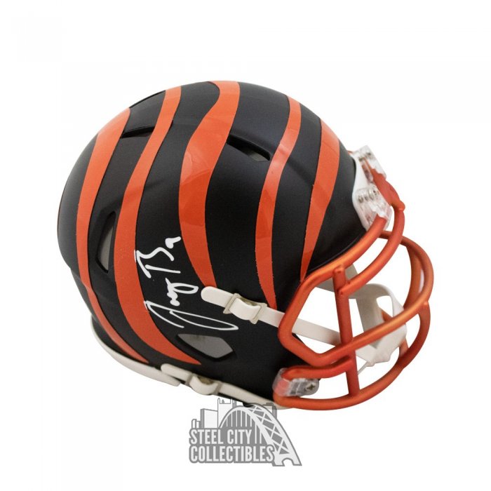 Joe Burrow Autographed Cincinnati Bengals Flat White Mini Football Helmet -  Fanatics