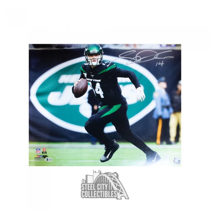 Garrett Wilson New York Jets Autographed 11 x 14 Spotlight Photograph  with 1ST NFL TD 9-18-22 Inscription - Limited Edition of 117