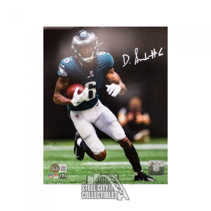 DeVonta Smith Philadelphia Eagles Autographed 8 x 10 First Touchdown Catch Photograph