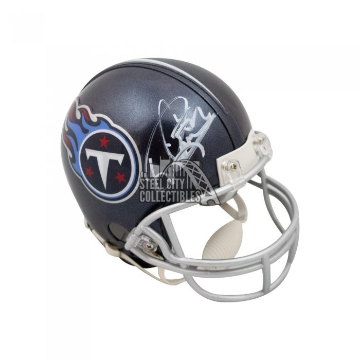 : Derrick Henry Tennessee Titans Autographed Riddell Lunar  Eclipse Alternate Speed Authentic Helmet - Autographed NFL Helmets :  Collectibles & Fine Art