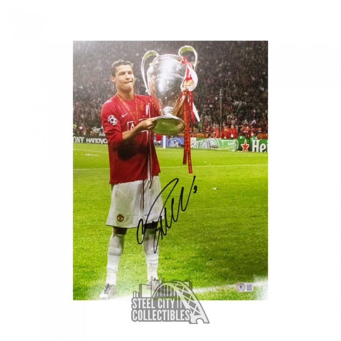 Cristiano Ronaldo Signed Manchester United 11x14 Photo Bas