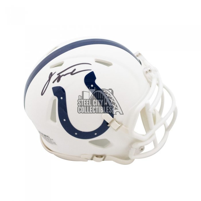 Jonathan Taylor Autographed Indianapolis Colts Speed Flex Full-Size  Football Helmet - Fanatics (Black Ink)