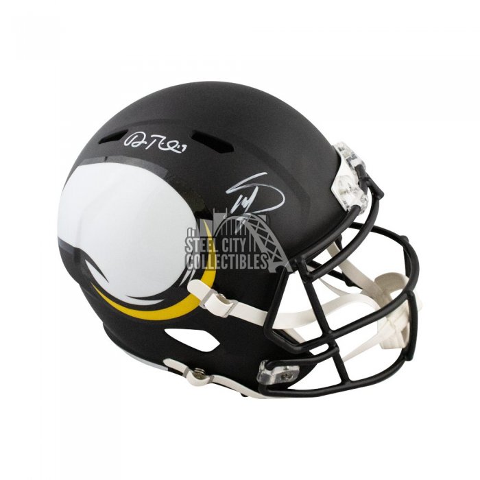 Kirk Cousins Autographed Mini Helmet - Riddell AMP Beckett