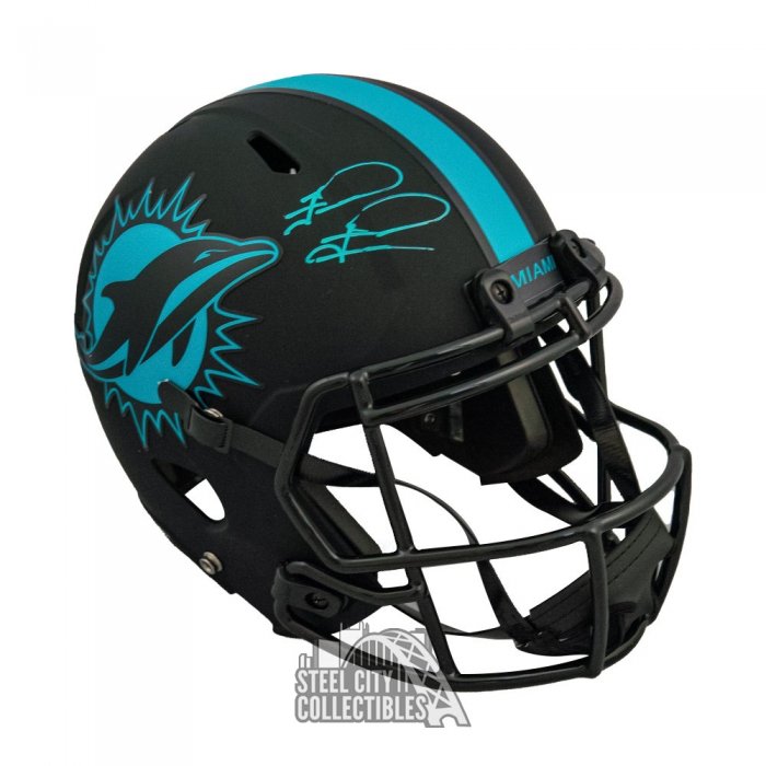 Tua Tagovailoa Autographed Full Size Pro Dolphins Eclipse Helmet – Great  Moments Sports Cards